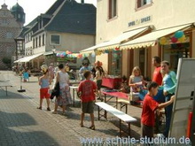 Fröhliches Kunterbunt <br>in Bad Bergzabern, Bilder vom Freitag 2. September 2005