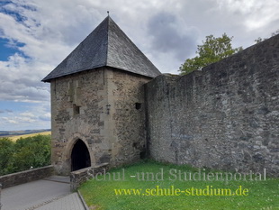 Die Burg/Burgruine Lichtenberg im Landkreis Kusel in Rheinland-Pfalz