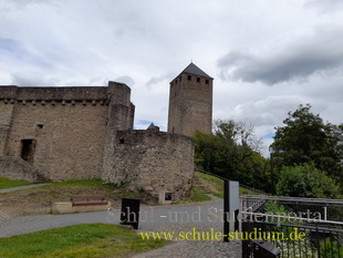 Die Burg/Burgruine Lichtenberg (Landkreis Kusel in Rheinland-Pfalz)