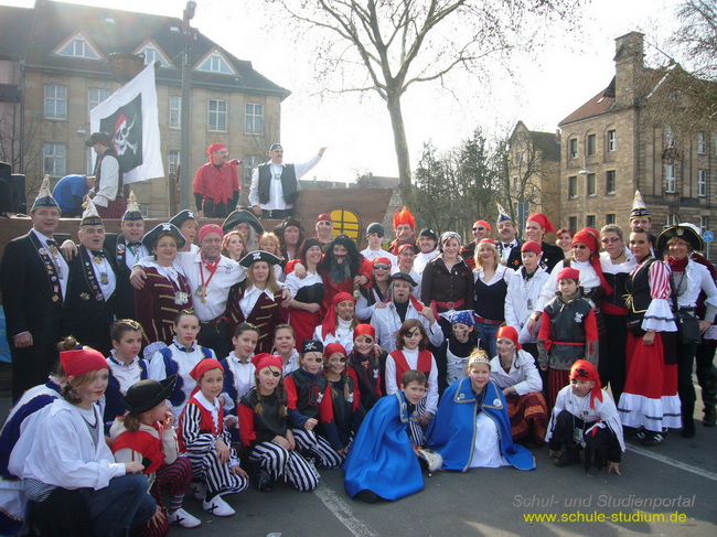 Der BICC - Die Purzelhasen auf dem Landauer Faschingsumzug