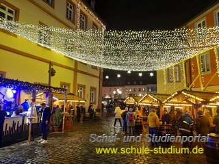 Weihnachtsmarkt in Neustadt (Pfalz)