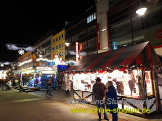 Weihnachtsmarkt 2025